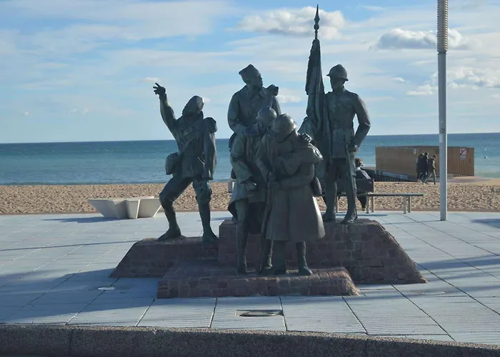 Fs100-104 Appt 2 Personnes * Фрежюс